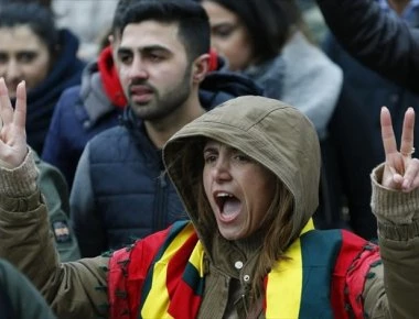 Γερμανία: Η κατάληψη της Αφρίν έφερε τους Κούρδους στους δρόμους